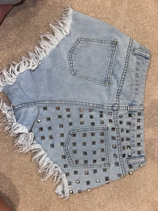 Light Blue Studded Fringe Denim Shorts - Picture 2 of 2